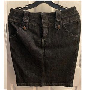 BOOM BOOM JEAN SKIRT SIZE LARGE